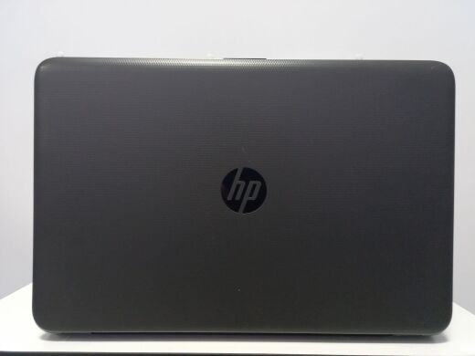 Ноутбук HP 255 G4 / 15.6" (1366х768) TN / AMD E1-6015 (2 ядра по 1.4 GHz) / 4 GB DDR3 / 500 GB HDD / AMD Radeon R2 Graphics / WebCam / АКБ не держит