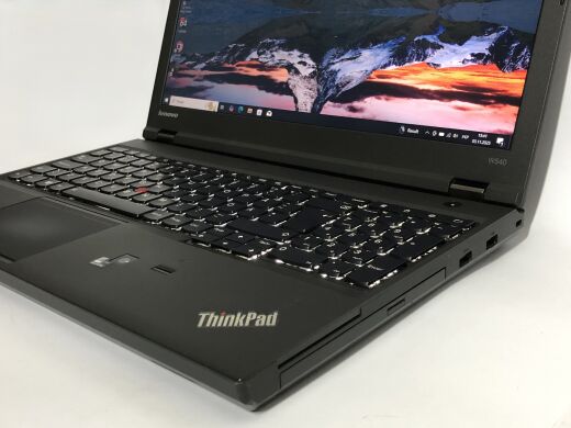 Мобільна робоча станція Б-клас Lenovo ThinkPad W540 / 15.6" (1920x1080) TN / Intel Core i7-4710MQ (4 (8) ядра по 2.5 - 3.5 GHz) / 8 GB DDR3 / 256 GB SSD / nVidia Quadro K1100M, 2 GB GDDR5, 128-bit / WebCam / DVD-ROM / Win 10 Pro