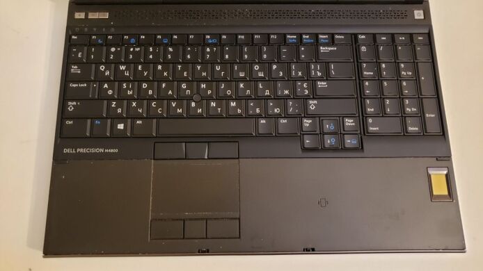 Мобільна робоча станція Б-клас Dell Precision M4800 / 15.6" (1920x1080) IPS / Intel Core i7-4930MX (4 (8) ядра по 3.0 - 3.9 GHz) / 32 GB DDR3 / 512 GB SSD + 500 GB HDD / AMD FirePro M5100, 2 GB GDDR5, 128-bit / WebCam / DVD-ROM