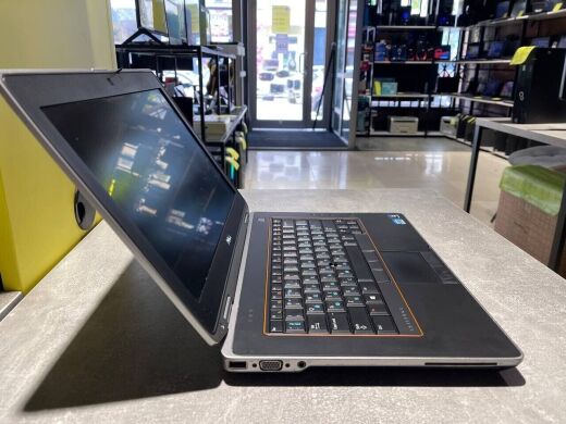 Ноутбук Dell Latitude E6420 / 14" (1600x900) TN / Intel Core i5-2520M (2 (4) ядра по 2.5 - 3.2 GHz) / 8 GB DDR3 / 480 GB SSD / nVidia NVS 3100M, 512 MB GDDR3, 64-bit / WebCam