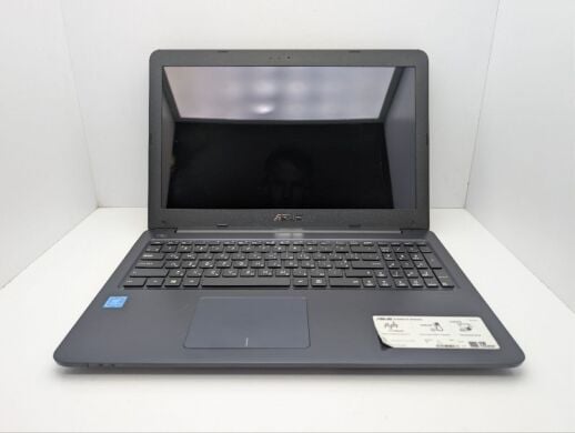 Ноутбук Asus E502S Black / 15.6" (1366x768) TN / Intel Pentium N3700 (4 ядра по 1.6 - 2.4 GHz) / 4 GB DDR3 / 120 GB SSD / Intel HD Graphics / WebCam