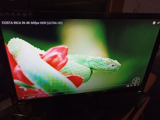 Комплект ПК Б-класс: Fujitsu Esprimo E500 E85+ SFF / Intel Core i3-2120 (2 (4) ядра по 3.3 GHz) / 8 GB DDR3 / 250 GB HDD / Intel HD Graphics 2000 / DVD-ROM + Монитор BenQ G2020HD / 20" (1600x900) TN / 1x DVI, 1x VGA / VESA 100x100