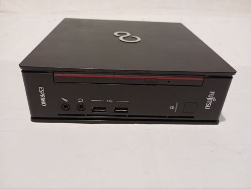 Неттоп Fujitsu Esprimo Q956 USFF / Intel Core i5-6500T (4 ядра по 2.5 - 3.1 GHz) / 8 GB DDR4 / 256 GB SSD / Intel HD Graphics 530 / Wi-Fi