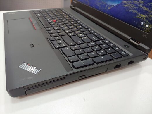 Ігровий ноутбук Lenovo ThinkPad W541 / 15.6" (1920x1080) TN / Intel Core i7-4700QM (4 (8) ядра по 2.4 - 3.4 GHz) / 8 GB DDR3 / 240 GB SSD / NVIDIA Quadro K2100M, 2 GB GDDR5, 128-bit / DVD-RW / WebCam 