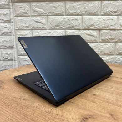 Ультрабук Lenovo IdeaPad 3 14ADA05 / 14" (1920x1080) TN / AMD Ryzen 5 3500U (4 (8) ядра по 2.1 - 3.7 GHz) / 8 GB DDR4 / 128 GB SSD / AMD Radeon Vega 8 Graphics / WebCam