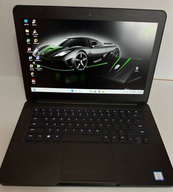 Ігровий ноутбук Razer Blade 14 RZ09-0195 / 14" (1920x1080) IPS / Intel Core i7-7700HQ (4 (8) ядра по 2.8 - 3.8 GHz) / 16 GB DDR4 / 512 GB SSD / nVidia GeForce GTX 1060, 6 GB GDDR5, 192-bit / WebCam