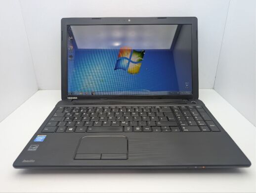 Ноутбук Toshiba Satellite C50-A / 15.6" (1366x768) TN / Intel Celeron N2820 (2 ядра по 2.13 - 2.39 GHz) / 8 GB DDR3 / 250 GB HDD / Intel HD Graphics / WebCam / DVD-ROM