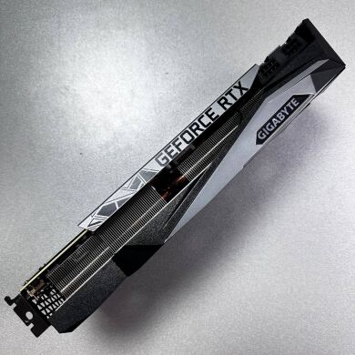 Дискретная видеокарта Gigabyte GeForce RTX 3080 Gaming OC, 12 GB GDDR6X, 384-bit / 2x HDMI, 2x DisplayPort / (GV-N3080GAMING OC-12GD)