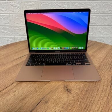 Ультрабук Б-классApple MacBook Air 13 2020 A2337 Gold / 13.3" (2560x1600) IPS / Apple M1 (8 ядер по 2.1 - 3.2 GHz) / 8 GB DDR3 / 256 GB SSD / Apple M1 Graphics / WebCam / MacOS Ультрабук Б-классApple MacBook Air 13 2020 A2337 Gold / 13.3" (2560x1600) IPS / Apple M1 (8 ядер по 2.1 - 3.2 GHz) / 8 GB DDR3 / 256 GB SSD / Apple M1 Graphics / WebCam / MacOS