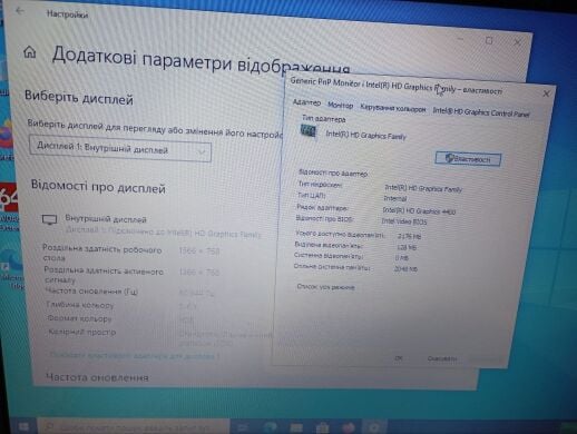 Ноутбук Б-класс Dell Latitude 3540 / 15.6" (1366x768) TN / Intel Core i3-4030U (2 (4) ядра по 1.9 GHz) / 8 GB DDR3 / 256 GB SSD / Intel HD Graphics 4400 / WebCam / DVD-RW