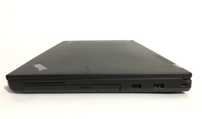 Мобільна робоча станція Б-клас Lenovo ThinkPad W540 / 15.6" (1920x1080) TN / Intel Core i7-4710MQ (4 (8) ядра по 2.5 - 3.5 GHz) / 8 GB DDR3 / 256 GB SSD / nVidia Quadro K1100M, 2 GB GDDR5, 128-bit / WebCam / DVD-ROM / Win 10 Pro