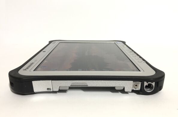 Защищенный планшет Panasonic Toughpad FZ-G1 MK1 / 10.1" (1920x1200) IPS Touch / Intel Core i5-3437U (2 (4) ядра по 1.9 - 2.9 GHz) / 4 GB DDR3 / 128 GB SSD / Intel HD Graphics 4000 / WebCam / Win 10 Pro