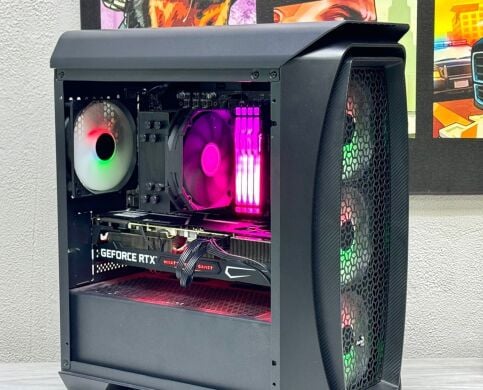 Игровой ПК AeroCool Aero One Frost Tower / Intel Core i7-12700 (12 (20) ядер по 1.6 - 4.9 GHz) / 32 GB DDR5 / 1000 GB SSD M.2 / nVidia GeForce RTX 3090, 24 GB GDDR6X, 384-bit / 600W / Win 11 Игровой ПК AeroCool Aero One Frost Tower / Intel Core i7-12700 (12 (20) ядер по 1.6 - 4.9 GHz) / 32 GB DDR5 / 1000 GB SSD M.2 / nVidia GeForce RTX 3090, 24 GB GDDR6X, 384-bit / 600W / Win 11