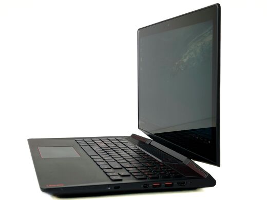 Игровой ноутбук Lenovo Legion Y720-15IKB / 15.6" (1920x1080) IPS / Intel Core i7-7700HQ (4 (8) ядра по 2.8 - 3.8 GHz) / 8 GB DDR4 / 256 GB SSD / nVidia GeForce GTX 1060 Max-Q, 6 GB GDDR5, 192-bit / WebCam