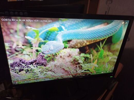 Комплект ПК Б-класс: Fujitsu Esprimo E500 E85+ SFF / Intel Core i3-2120 (2 (4) ядра по 3.3 GHz) / 8 GB DDR3 / 250 GB HDD / Intel HD Graphics 2000 / DVD-ROM + Монитор BenQ G2020HD / 20" (1600x900) TN / 1x DVI, 1x VGA / VESA 100x100