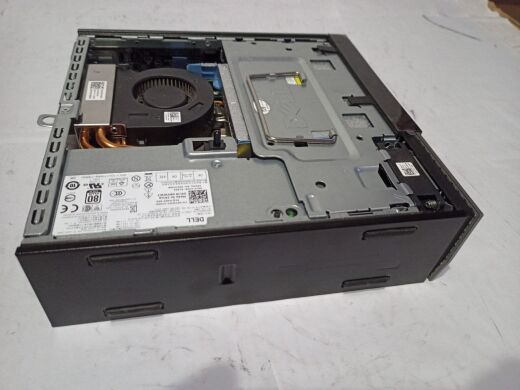 Неттоп Dell Optiplex 9020 USFF / Intel Core i3-4330T (2 (4) ядра по 3.0 GHz) / 8 GB DDR3 / 240 GB SSD / Intel HD Graphics 4600 / DVD-ROM Неттоп Dell Optiplex 9020 USFF / Intel Core i3-4330T (2 (4) ядра по 3.0 GHz) / 8 GB DDR3 / 240 GB SSD / Intel HD Graphics 4600 / DVD-ROM