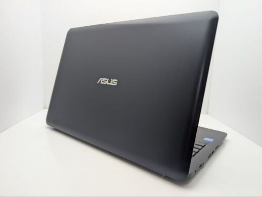 Ноутбук Asus E502S Black / 15.6" (1366x768) TN / Intel Pentium N3700 (4 ядра по 1.6 - 2.4 GHz) / 4 GB DDR3 / 120 GB SSD / Intel HD Graphics / WebCam