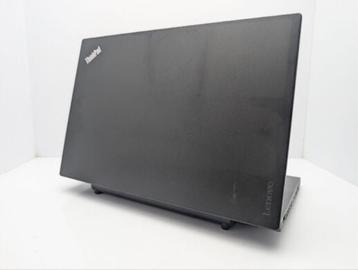 Нетбук Lenovo ThinkPad X270 / 12.5" (1366x768) TN / Intel Core i5-6300U (2 (4) ядра по 2.4 - 3.0 GHz) / 8 GB DDR4 / 256 GB SSD / Intel HD Graphics 520 / WebCam