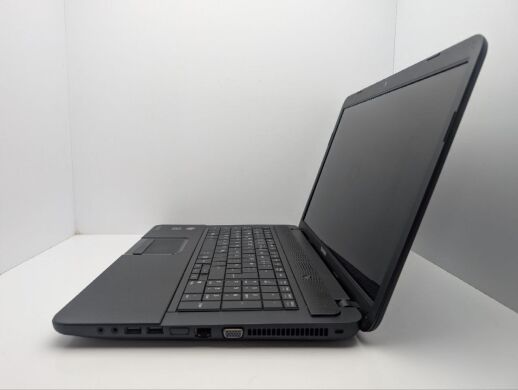 Ноутбук Toshiba Satellite C870D / 17.3" (1600x900) TN / AMD E1-1200 (2 ядра по 1.4 GHz) / 6 GB DDR3 / 120 GB SSD / AMD Radeon HD 7330, 1 GB GDDR3, 64-bit / WebCam