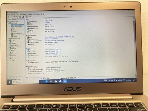 Ноутбук Б-клас Asus ZenBook UX303L / 13.3" (1366x768) TN / Intel Core i5-5200U (2 (4) ядра по 2.2 - 2.7 GHz) / 8 GB DDR3 / 128 GB SSD / Intel HD Graphics 5500 / WebCam