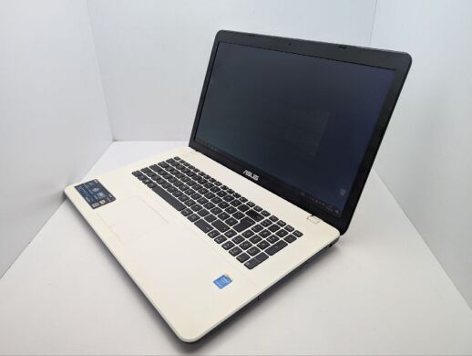 Ноутбук Asus F751M / 17.3" (1600x900) TN / Intel Pentium N3530 (4 ядра по 2.16 - 2.58 GHz) / 8 GB DDR3 / 120 GB SSD / Intel HD Graphics / WebCam / DVD-ROM