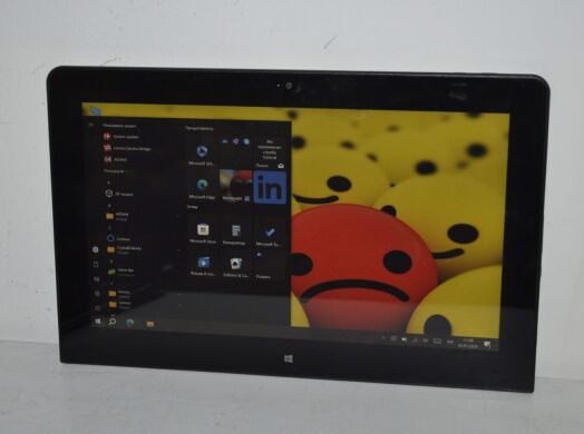 Ноутбук-трансформер Б-клас Lenovo ThinkPad Helix 20CH / 11.6" (1920x1080) TN Touch / Intel Core M-5Y10 (2 (4) ядра по 0.8 - 2.0 GHz) / 8 GB DDR3 / 256 GB SSD / Intel HD Graphics 5300 / WebCam / LTE / Windows 10 Pro + Клавіатура