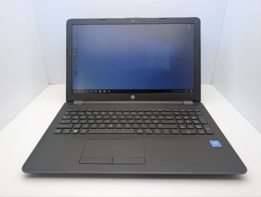 Ноутбук HP 250 G6 / 15.6" (1366x768) TN / Intel Core i3-6006U (2 (4) ядра по 2.0 GHz) / 8 GB DDR4 / 240 GB SSD / AMD Radeon 520, 2 GB GDDR3, 64-bit / WebCam Ноутбук HP 250 G6 / 15.6" (1366x768) TN / Intel Core i3-6006U (2 (4) ядра по 2.0 GHz) / 8 GB DDR4 / 240 GB SSD / AMD Radeon 520, 2 GB GDDR3, 64-bit / WebCam