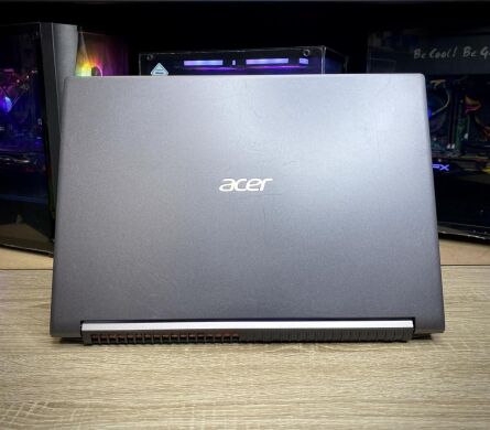 Ігровий ноутбук Acer Aspire 7 A715 / 15.6" (1920x1080) IPS / AMD Ryzen 5 5500U (6 (12) ядер по 2.1 - 4.0 GHz) / 8 GB DDR4 / 512 GB SSD / nVidia GeForce GTX 1650, 4 GB GDDR5, 128-bit / WebCam