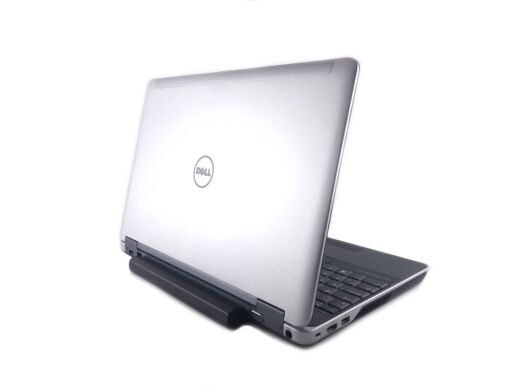 Игровой ноутбук Dell Precision M2800 / 15.6" (1920x1080) IPS / Intel Core i7-4610M (2 (4) ядра по 3.0 - 3.7 GHz) / 8 GB DDR3 / 240 GB SSD / AMD Radeon HD 8790M, 2 GB GDDR5, 128-bit / WebCam / DVD-RW