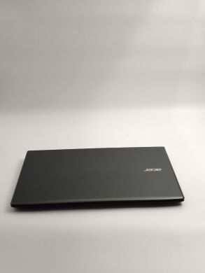 Игровой ноутбук Б-класс Acer Aspire E5-576G-5762 / 15.6" (1920x1080) IPS / Intel Core i5-8250U (4 (8) ядра по 1.6 - 3.4 GHz) / 16 GB DDR3 / 240 GB SSD / Intel UHD Graphics 620 / WebCam / HDMI