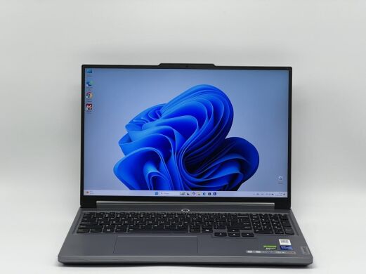 Игровой ноутбук Lenovo Legion 5 16IRX9 / 16" (2560x1600) IPS / Intel Core i7-14700HX (20 (28) ядра по 1.5 - 5.5 GHz) / 16 GB DDR5 / 480 GB SSD / nVidia GeForce RTX 4070, 8 GB GDDR6, 128-bit / WebCam