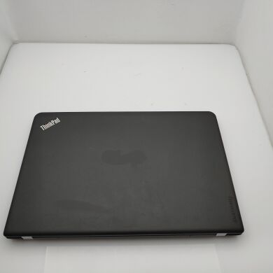 Игровой ноутбук Lenovo ThinkPad E560 / 15.6" (1920х1080) IPS / Intel Core i7-6500U (2 (4) ядра по 2.5 - 3.1 GHz) / 8 GB DDR3 / 256 GB SSD / AMD Radeon R7 M370, 2 GB GDDR5, 128-bit / WebCam / DVD-ROM / HDMI Игровой ноутбук Lenovo ThinkPad E560 / 15.6" (1920х1080) IPS / Intel Core i7-6500U (2 (4) ядра по 2.5 - 3.1 GHz) / 8 GB DDR3 / 256 GB SSD / AMD Radeon R7 M370, 2 GB GDDR5, 128-bit / WebCam / DVD-ROM / HDMI