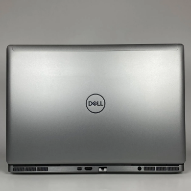 Мобильная рабочая станция Dell Precision 7550 / 15.6" (3840x2160) IPS / Intel Core i7-10750H (6 (12) ядер по 2.6 - 5.0 GHz) / 16 GB DDR4 / 512 GB SSD / nVidia Quadro T1000, 4 GB GDDR5, 128-bit / WebCam / HDMI Мобильная рабочая станция Dell Precision 7550 / 15.6" (3840x2160) IPS / Intel Core i7-10750H (6 (12) ядер по 2.6 - 5.0 GHz) / 16 GB DDR4 / 512 GB SSD / nVidia Quadro T1000, 4 GB GDDR5, 128-bit / WebCam / HDMI