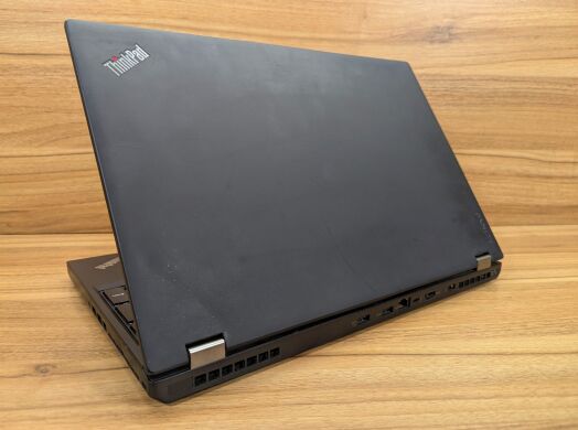 Мобільна робоча станція Lenovo ThinkPad P50 / 15.6" (1920x1080) IPS / Intel Core i7-6820HQ (4 (8) ядра по 2.7 - 3.6 GHz) / 32 GB DDR4 / 512 GB SSD / nVidia Quadro M2000M, 4 GB GDDR5, 128-bit / WebCam / TouchID / Windows 10