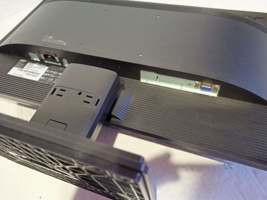 Монитор Acer V226HQLAB / 21.5" (1920x1080) TN / VGA / VESA 100x100 