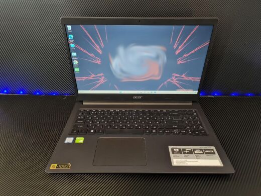 Ноутбук Acer Aspire 3 A315-55KG / 15.6" (1920x1080) TN / Intel Core i3-7020U (2 (4) ядра по 2.3 GHz) / 8 GB DDR4 / 240 GB SSD / nVidia GeForce MX130, 2 GB GDDR5, 64-bit / WebCam / HDMI