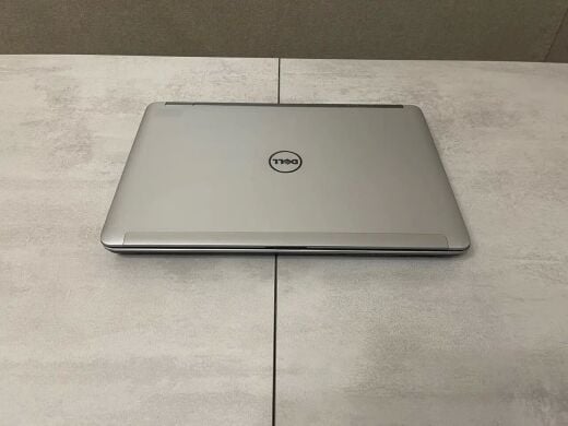 Ноутбук Dell Latitude E6540 / 15.6" (1366x768) TN / Intel Core i5-4310M (2 (4) ядра по 2.7 - 3.4 GHz) / 8 GB DDR3 / 128 GB SSD / Intel HD Graphics 4600 / WebCam / DVD-RW / HDMI