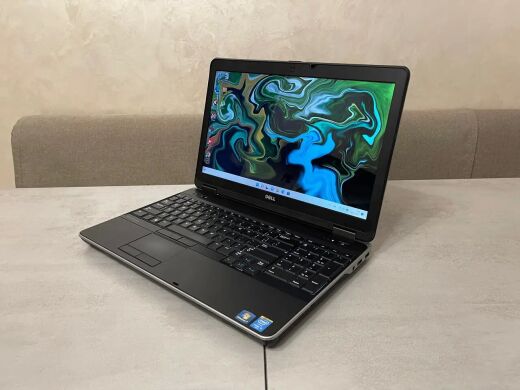 Ноутбук Dell Latitude E6540 / 15.6" (1366x768) TN / Intel Core i5-4310M (2 (4) ядра по 2.7 - 3.4 GHz) / 8 GB DDR3 / 128 GB SSD / Intel HD Graphics 4600 / WebCam / DVD-RW / HDMI