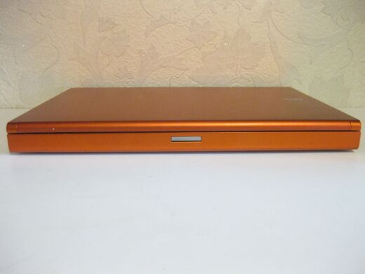 Ноутбук Dell Precision M6400 / 17" (1920x1200) TN LED / Intel Core 2 Quad Q9300 (4 ядра по 2.5 GHz) / 8 GB DDR3 / 128 GB SSD+500 GB HDD / nVidia Quadro FX 3700M, 1 GB GDDR3, 256-bit / WebCam / DVD-RW / Fingerprint