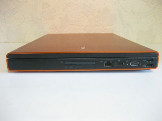 Ноутбук Dell Precision M6400 / 17" (1920x1200) TN LED / Intel Core 2 Quad Q9300 (4 ядра по 2.5 GHz) / 8 GB DDR3 / 128 GB SSD+500 GB HDD / nVidia Quadro FX 3700M, 1 GB GDDR3, 256-bit / WebCam / DVD-RW / Fingerprint