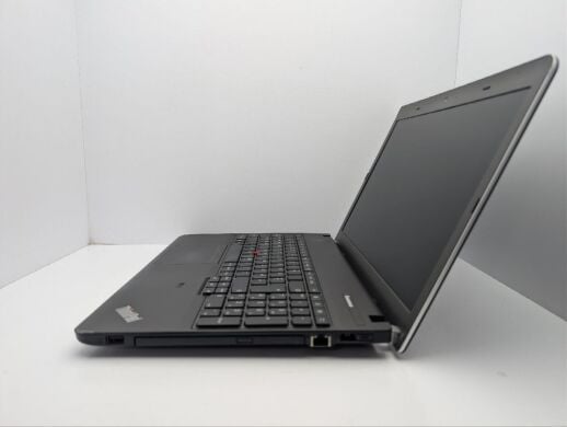 Ноутбук Lenovo ThinkPad E540 / 15.6" (1366x768) TN / Intel Core i5-4200M (2 (4) ядра по 2.5 - 3.1 GHz) / 8 GB DDR3 / 320 GB HDD / Intel HD Graphics 4600 / WebCam / DVD-ROM