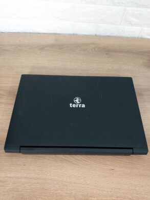 Ноутбук Terra Mobile 1542K / 15.6" (1920x1080) TN / Intel Core i7-7700T (4 (8) ядра по 2.9 - 3.8 GHz) / 16 GB DDR3 / 480 GB SSD / Intel HD Graphics 630 / WebCam / DVD-ROM / Windows 11