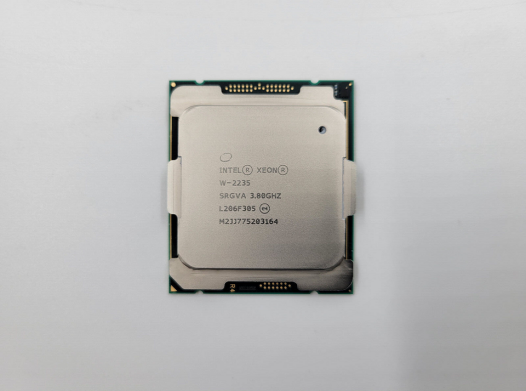 Процесор Intel Xeon W-2235 / Сокет LGA2066