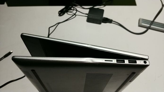 Ультрабук-трансформер Б-клас HP Envy X360 14-es0013dx / 14" (1920x1080) IPS Touch / Intel Core i5-1335U (10 (12) ядер по 3.4 - 4.6 GHz) / 8 GB DDR4 / 256 GB SSD / Intel Iris Xe Graphics / WebCam