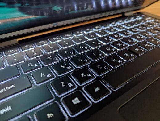 Ультрабук Dell Latitude 7420 / 14" (1920x1080) IPS / Intel Core i7-1185G7 (4 (8) ядра по 3.0 - 4.8 GHz) / 16 GB DDR4 / 256 GB SSD / Intel Iris Xe Graphics / WebCam / HDMI / Windows 11