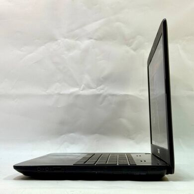 Ігровий ноутбук Б-клас Asus ROG GL552VW / 15.6" (1920x1080) IPS / Intel Core i7-6700HQ (4 (8) ядра по 2.6 - 3.5 GHz) / 16 GB DDR4 / 256 GB SSD / nVidia GeForce GTX 960M, 2 GB GDDR5, 128-bit / WebCam / Windows 10 Pro