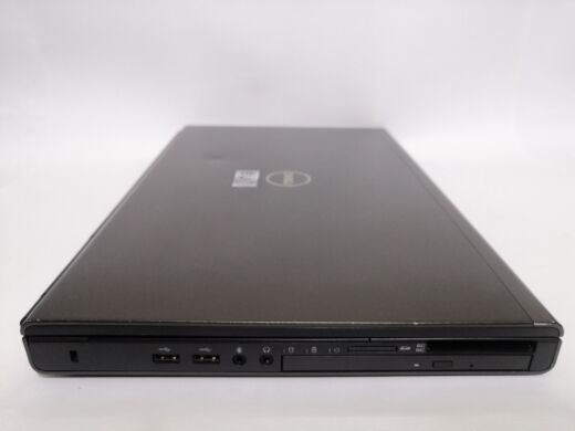 Мобільна робоча станція Б-клас Dell Precision M6800 / 17.3" (1920x1080) TN / Intel Core i7-4810MQ (4 (8) ядра по 2.8 - 3.8 GHz) / 16 GB DDR3 / 240 GB SSD / nVidia Quadro K4100M, 4 GB GDDR5, 256-bit / WebCam / DVD-ROM / Win 10 Pro