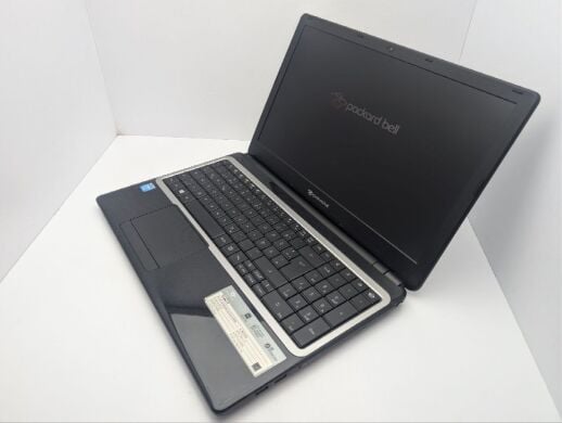 Ноутбук Packard Bell TE69BM / 15.6" (1366x768) TN / Intel Celeron N2920 (4 ядра по 1.86 - 2.0 GHz) / 8 GB DDR3 / 128 GB SSD / Intel HD Graphics / WebCam / DVD-ROM