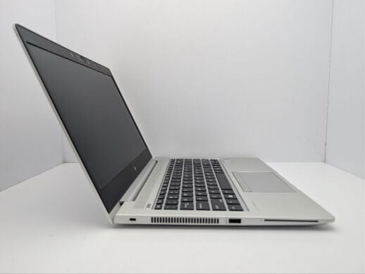 Ультрабук HP EliteBook 840 G5 / 14" (1920x1080) IPS / Intel Core i5-8250U (4 (8) ядра по 1.6 - 3.4 GHz) / 8 GB DDR4 / 240 GB SSD M.2 / Intel UHD Graphics 620 / WebCam