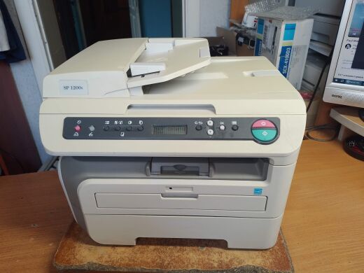 МФУ Ricoh Aficio SP1200S / Лазерная монохромная печать / 2400x600 dpi / A4 / 22 стр/мин / USB 2.0